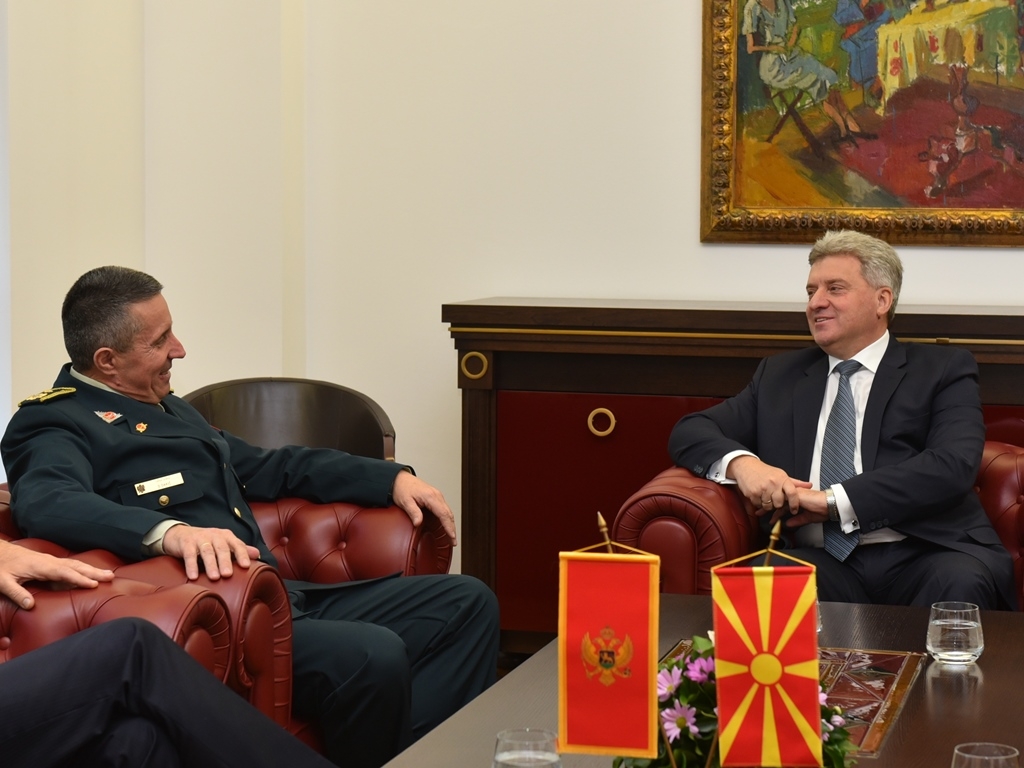 Vojska Crne Gore spremna na saradnju u toku pristupanja i integracije Makedonije u NATO