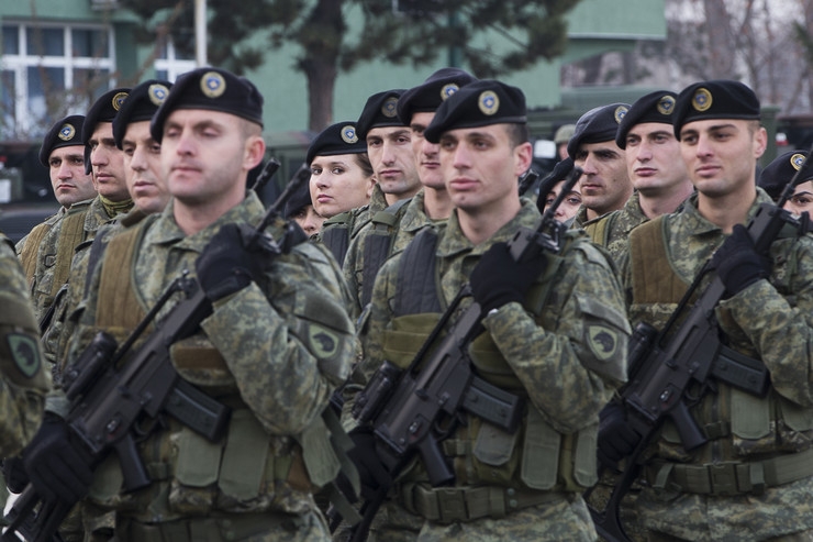 Komandant KFOR-a: Odluka o formiranju Vojske Kosova donesena u pogrešno vrijeme