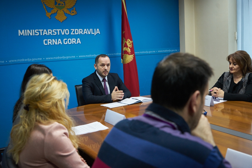 Ministarstvo zdravlja sa 94 hiljade eura podržalo pet NVO koje se bave prevencijom HIV/AIDS-a