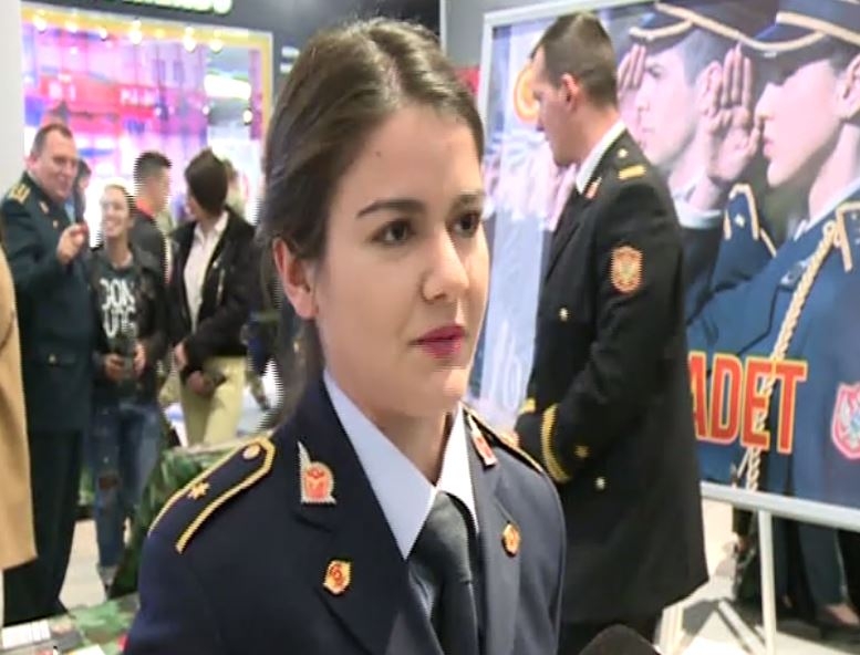 Prva pilotkinja u crnogorskom vazduhoplovstvu: Kristina nema žensku konkurenciju u vazduhu