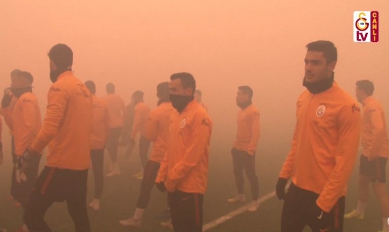 Nezapamćena atmosfera na treningu Galatasaraja pred veliki derbi