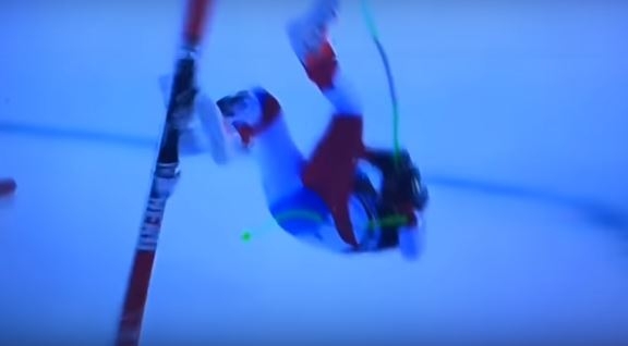 VIDEO – Jeziv pad skijaša: Izgubio svijest, pa hitno helikopterom prebačen u bolnicu