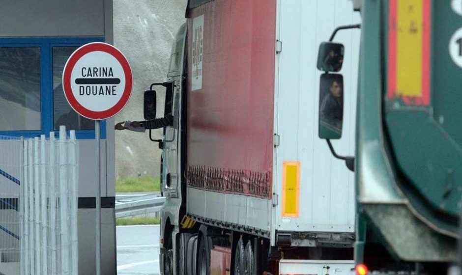 Sadrže nelegalne proizvode: Zaplijenjeni paketići za djecu iz Goraždevca i Osojana