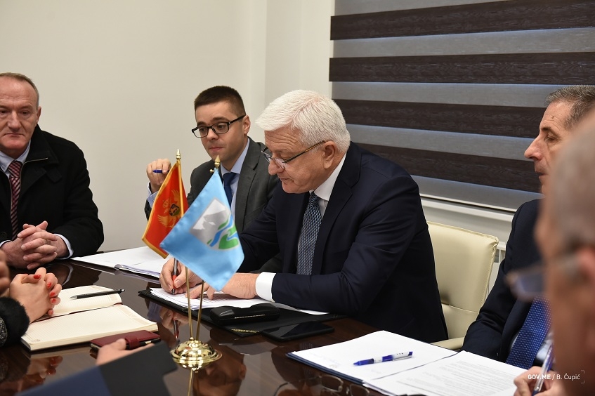Marković u Gusinju: Vlada fokusirana na poboljšanje kvaliteta života, za ovu opštinu u budžetu 30% više novca