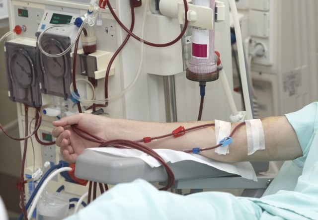 Prodao bubreg da bi kupio Ajfon, pa ostao invalid