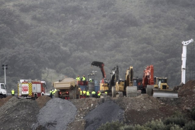 Osam dana drame: Teška akcija spasavanja dječaka slabo napreduje