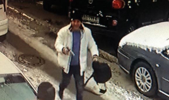 Policija utvrdila ko je ubica u bijeloj jakni, u toku potraga širom Srbije!
