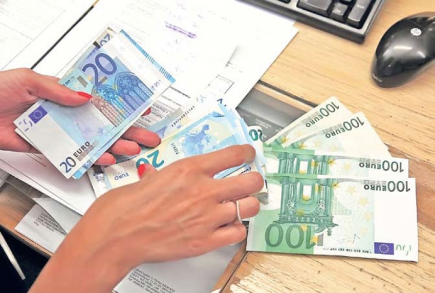 Ko ima dug za struju, teže će dobijati kredit kod banaka
