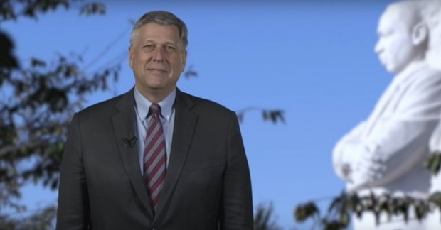 Ambasador SAD insistirao da Kosovo ukine takse