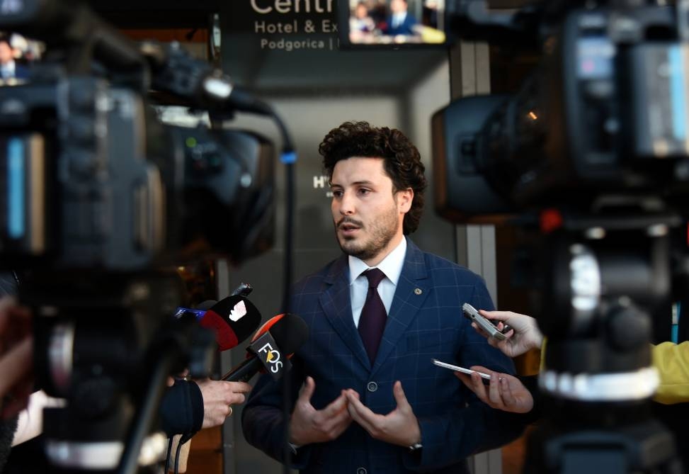 Abazavić: Odgovorni i savjesni novinari najzasluženiji za evropeizaciju društva i države