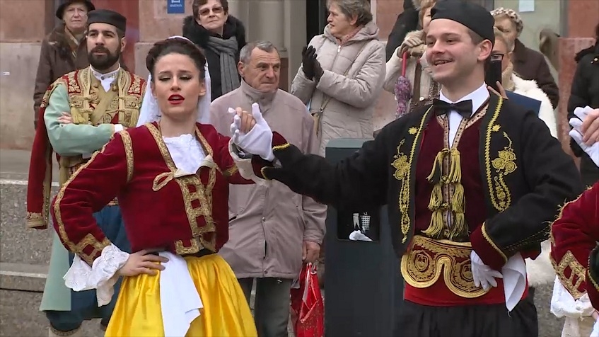 U okviru manifestacije “Dani Crne Gore u Zagrebu” organizovan program na Trgu bana Jelačića
