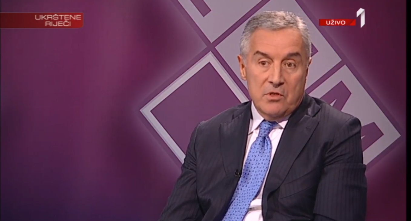 Đukanović: Ne postoji snimak kako mi Knežević daje novac