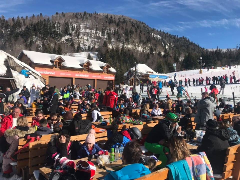 Ski centar Kolašin danas je prepun skijaša iz cijelog svijeta