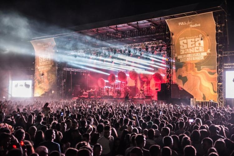 Groznicu subotnje večeri na Sea Dance donose svjetske zvijezde Robin Schulz i Ofenbach!