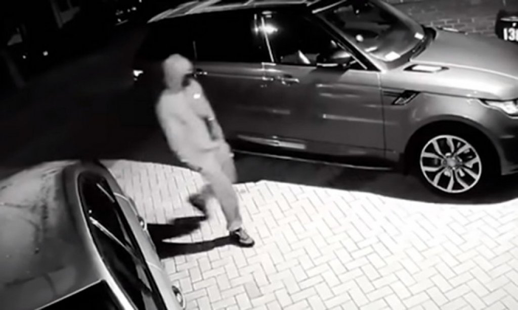 Ukrali Rendž Rovera za 40 sekundi