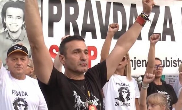 Dragičević objavio potresnu poruku: “Osta sine kuća prazna, tvoja soba, tvoj miris”