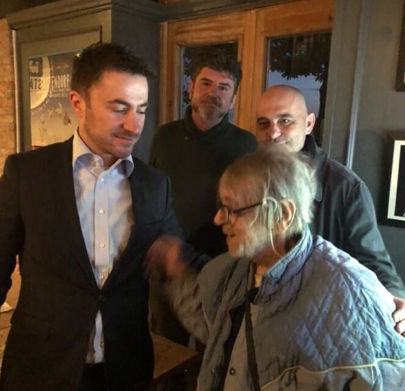 Bogdanović posjetio Voja Stanića, koji je nedavno proslavio 95. rođendan