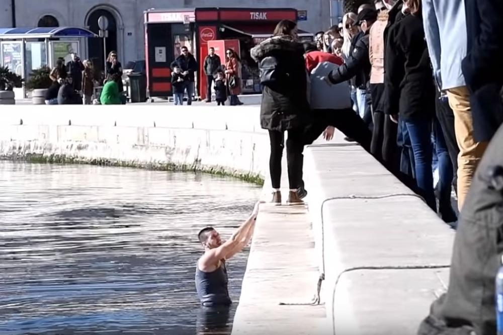 Tri muškarca privedena zbog napada na vaterpoliste Crvene zvezde u Splitu