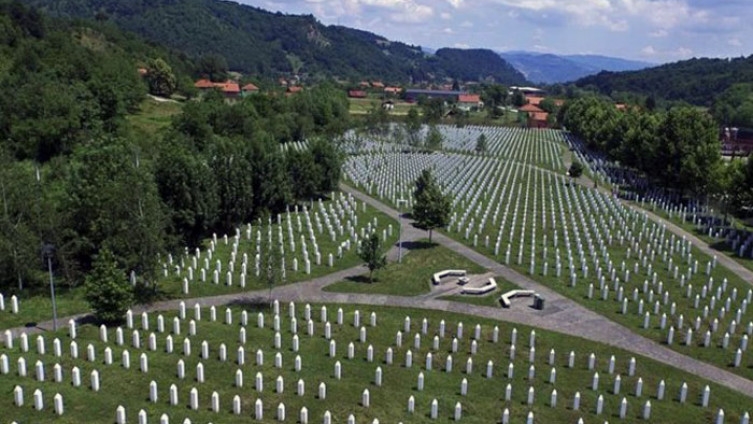 Državni tužilac Holandije zatražio ukidanje presude o Srebrenici