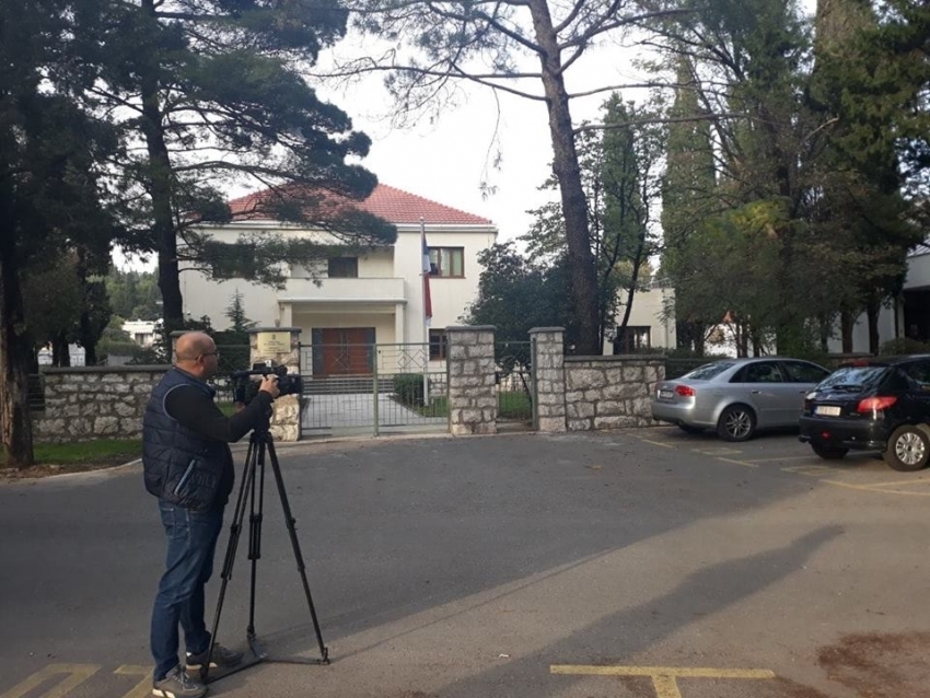 Optuženu za pokušaj terorizma više niko ne pominje: Branka Milić zaboravljena u ambasadi Srbije