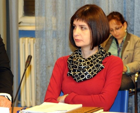 Šćepanović poručila Bečiću: Političkom galamom se ne brane naučne titule