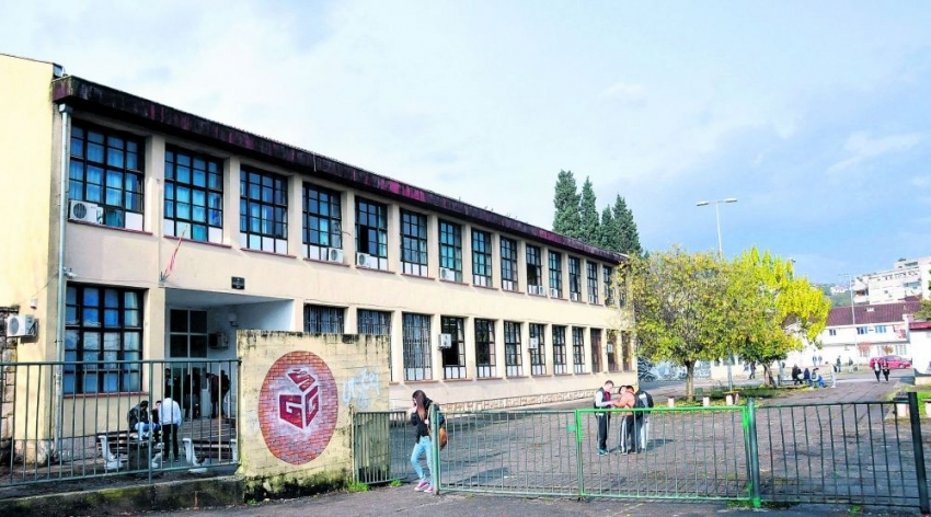 Pićurić i dalje direktor Srednje elektrotehničke škole Vaso Aligrudić