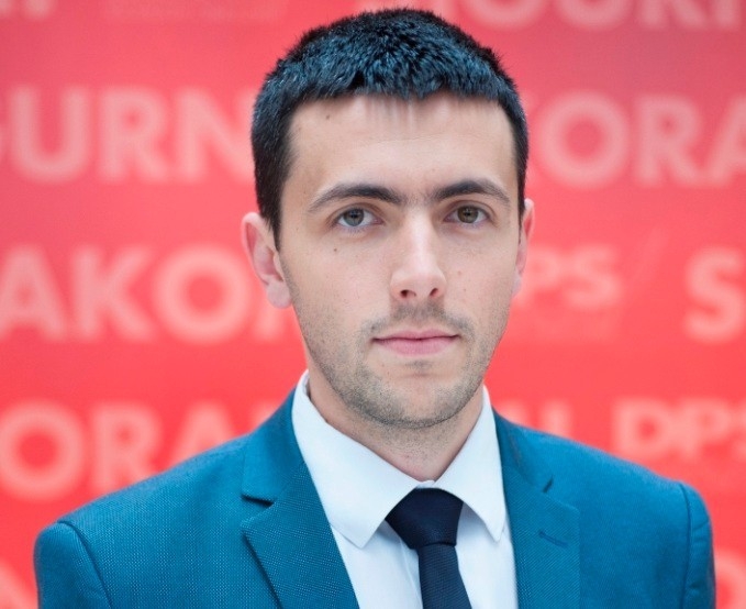 Živković: Nije lako od Demokrate postati građanin