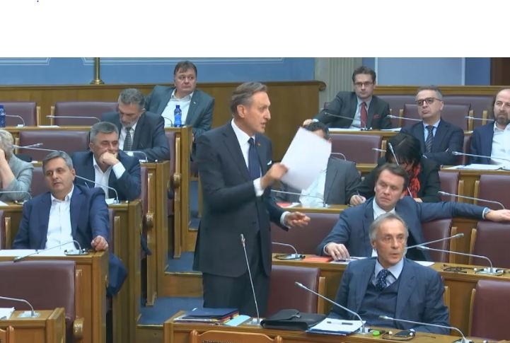 Krivokapić: Đukanović je proganjao moju nejač, nije ga interesovao ni Ustav ni jezik