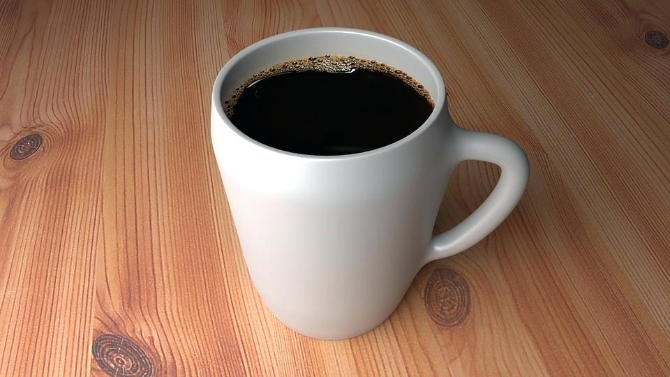 Ukus kafe zavisi od boje šolje iz koje je pijete?