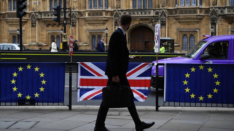 Stotine hiljada Britanaca traže novi referendum