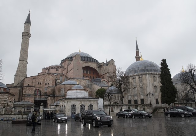 UNESCO “koči” Erdogana, Aja Sofija ne može da bude džamija