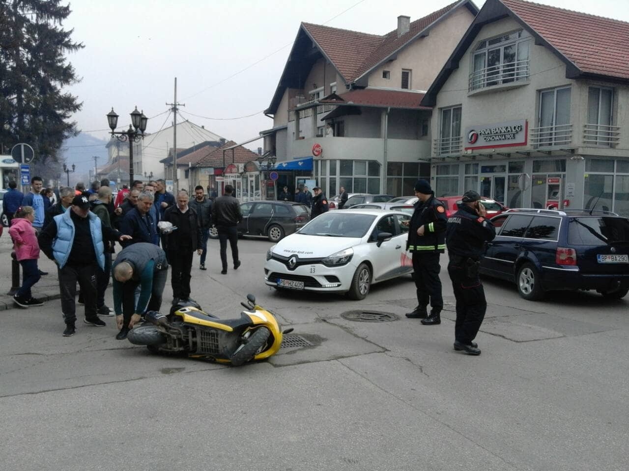 Saobraćajna nezgoda u Bijelom Polju: Automobilom naletio na skuter