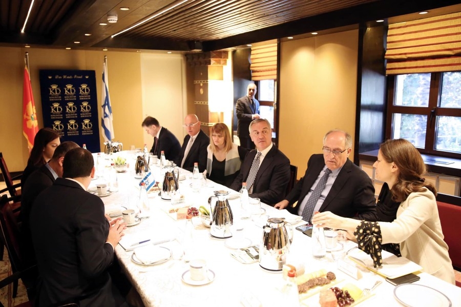 Đukanović – Rivlin: Razmotriti uvođenje avio linije do Izraela