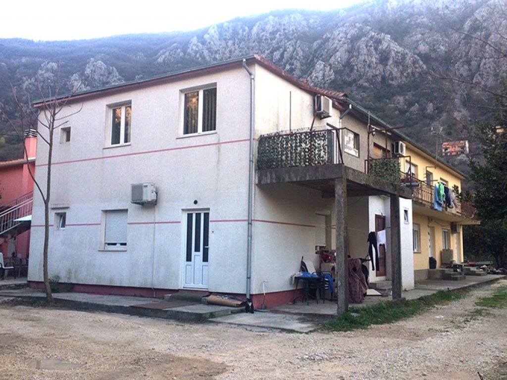 Zatvoren Dom za stare u Škaljarima, godinama nezakonito “brinuli” o starima