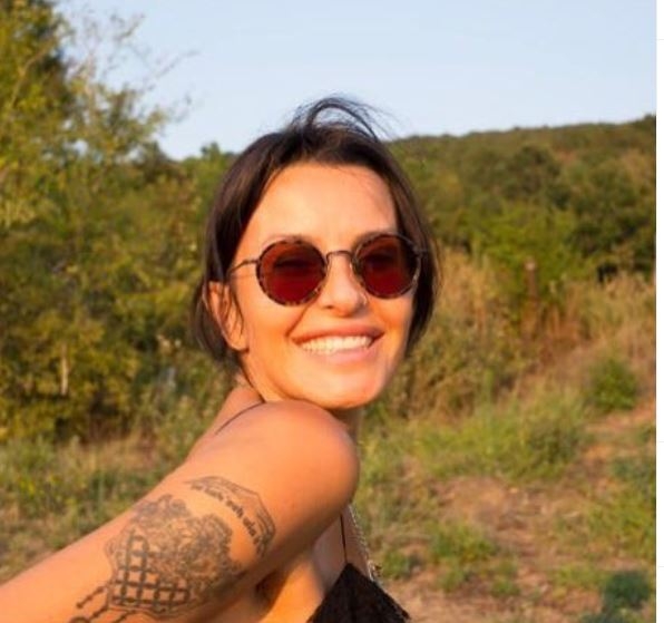Elena Karaman Karić pravo iz Indije na Kosmaj: U seoskom ambijentu sadi cvijeće i povrće