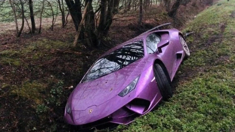 U sjevernom Londonu pronađen napušteni Lamborghini vrijedan 315.000 eura