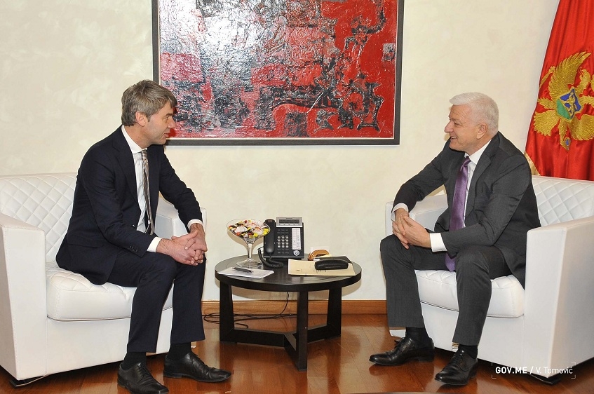 Marković sa savjetnikom Merkelove, Janom Hekerom: Važno strateško partnerstvo Crne Gore i Njemačke