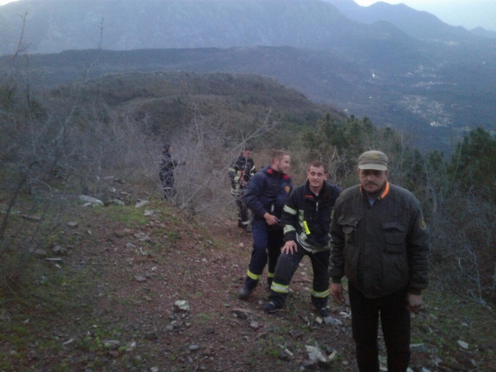 Tivat: U bespuću iznad Gornje Lastve spašen ruski državljanin