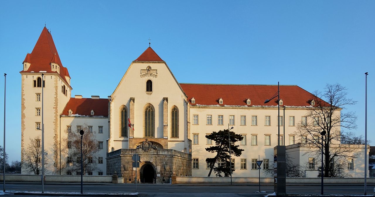 U toku oglas za kadete u Italiji i Austriji: Prvi put na spisku prestižna Terezijanska akademija