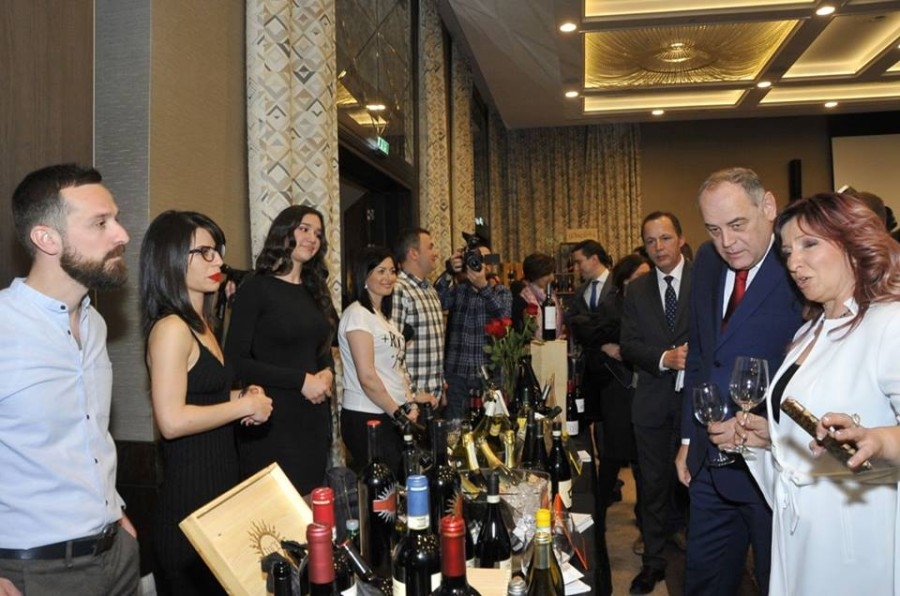 Simović: Veliki napredak vinogradarstva i vinarstva