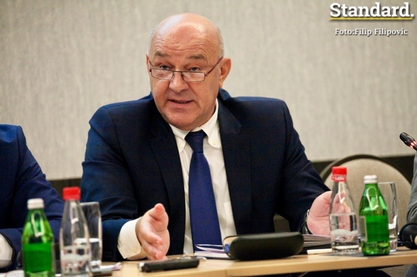 Ukidanjem administrativnih taksi građani će uštedjeti dva miliona eura