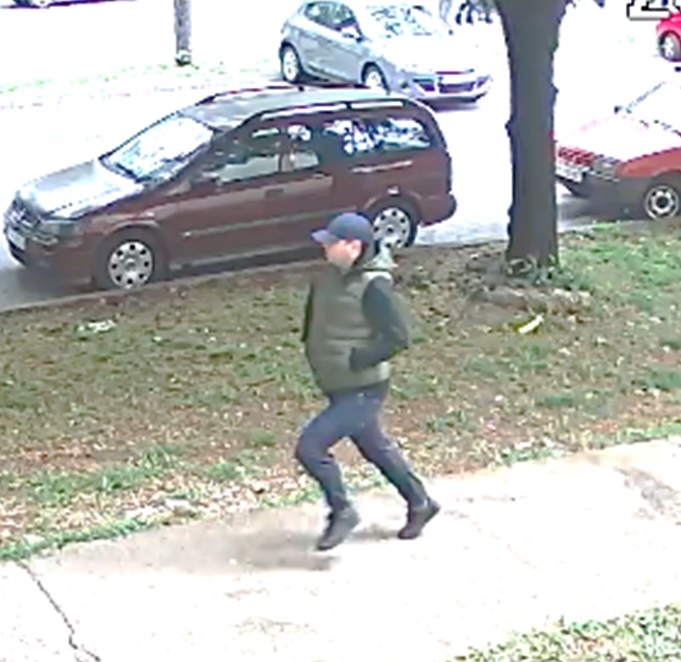 Policija objavila snimak osumnjičenog za ubistvo Mila Ilića