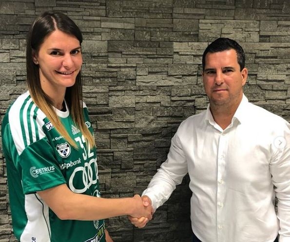 Katarina Bulatović potpisala za Đer