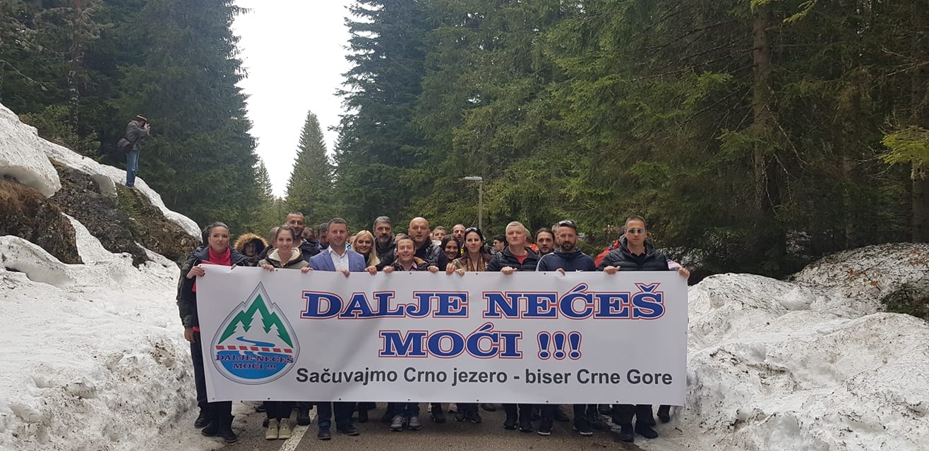 Protest na Žabljaku zbog gradnje bungalova: “Dalje nećeš moći”