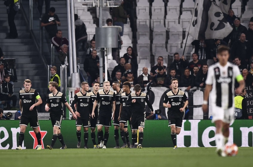 (VIDEO) Ajaksov čas fudbala i u Torinu za polufinale!
