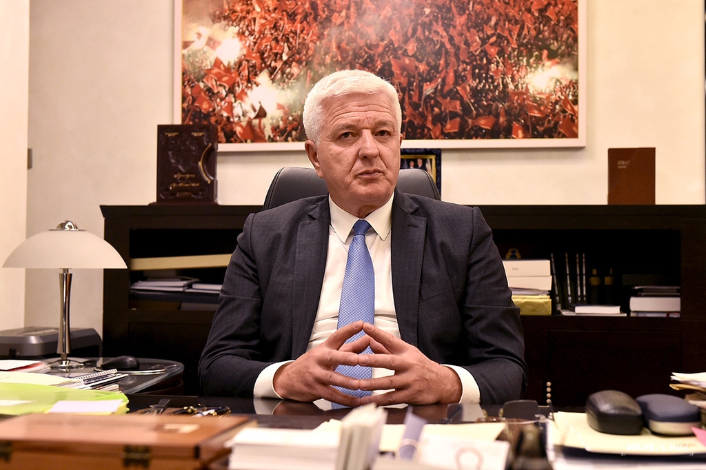 Marković čestitao Uskrs: Ni vjera u Boga ne ide odvojeno od poštovanja ovozemaljskih zakona
