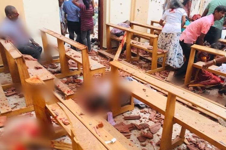 ŠRI LANKA, KRVOPROLIĆE: OSAM napada na crkve i hotele, tijela, krv, ruševine, suze…