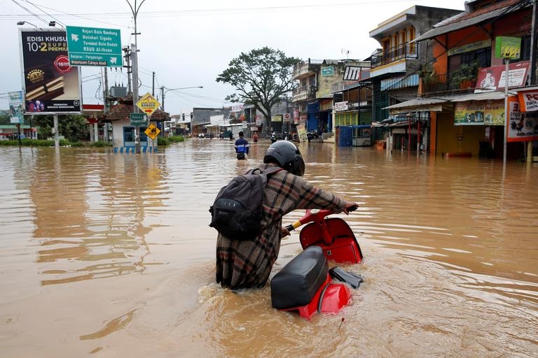 Sumatra: Najmanje 29 mrtvih u poplavama