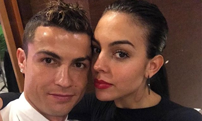 (VIDEO) Ronaldo pjevao Georgini, a evo kako je ona reagovala