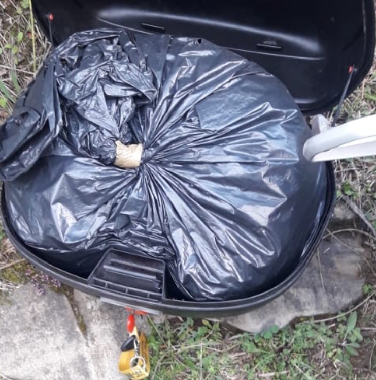Policija u Ulcinju pronašla oko 4,5 kilograma marihuane: Uhapšene dvije osobe